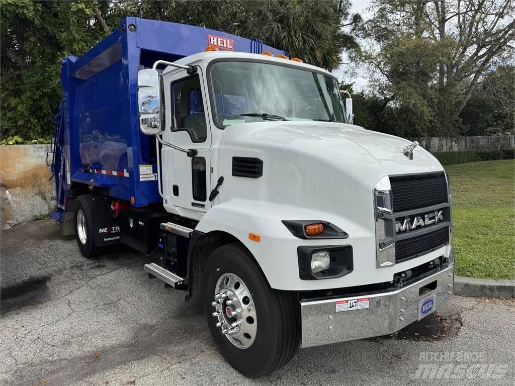 Mack MD7 42R Andere Fahrzeuge
