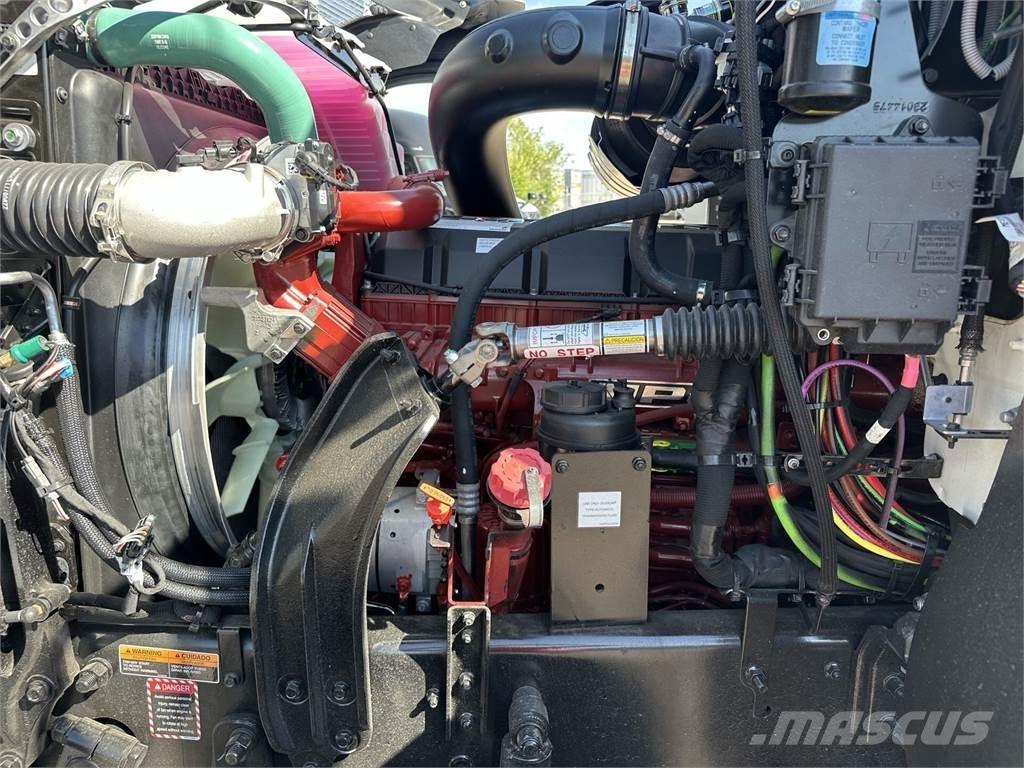 Mack PI64T Sattelzugmaschinen