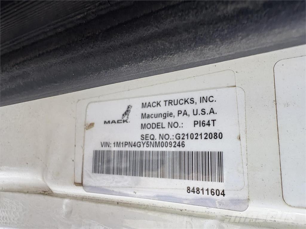 Mack PI64T Sattelzugmaschinen