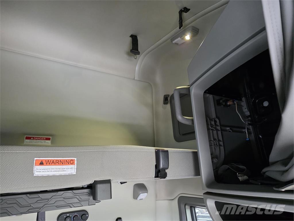 Volvo VNL64T760 Sattelzugmaschinen