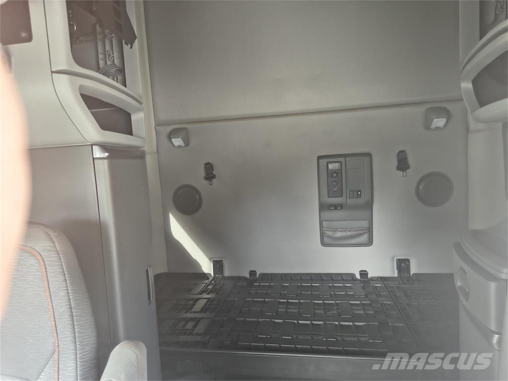 Volvo VNL64T760 Sattelzugmaschinen