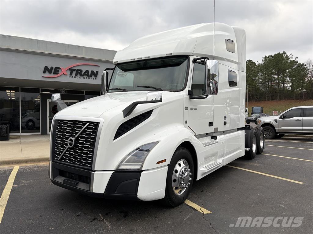 Volvo VNL64T760 Sattelzugmaschinen