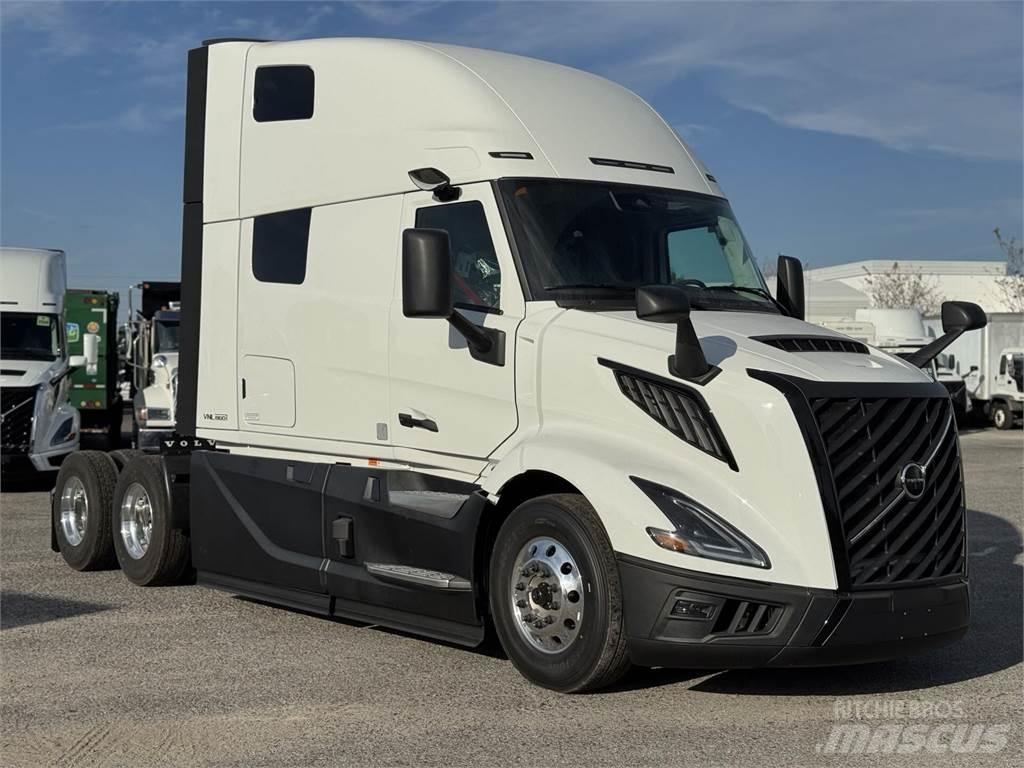 Volvo VNL64T860 Sattelzugmaschinen