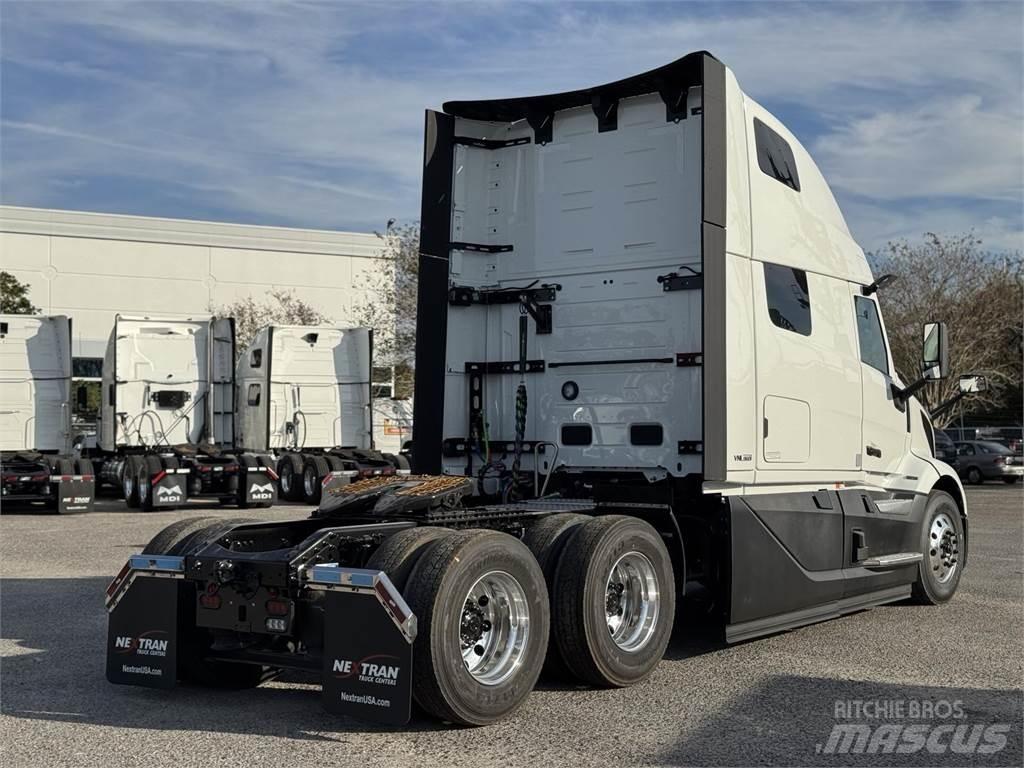 Volvo VNL64T860 Sattelzugmaschinen