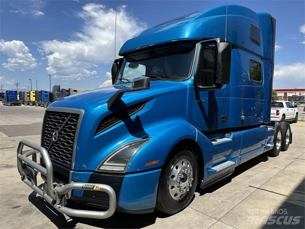 Volvo VNL64T860 Sattelzugmaschinen