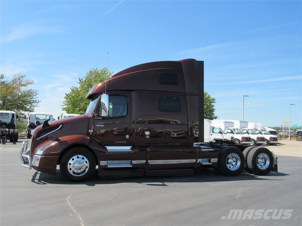 Volvo VNL64T860 Sattelzugmaschinen