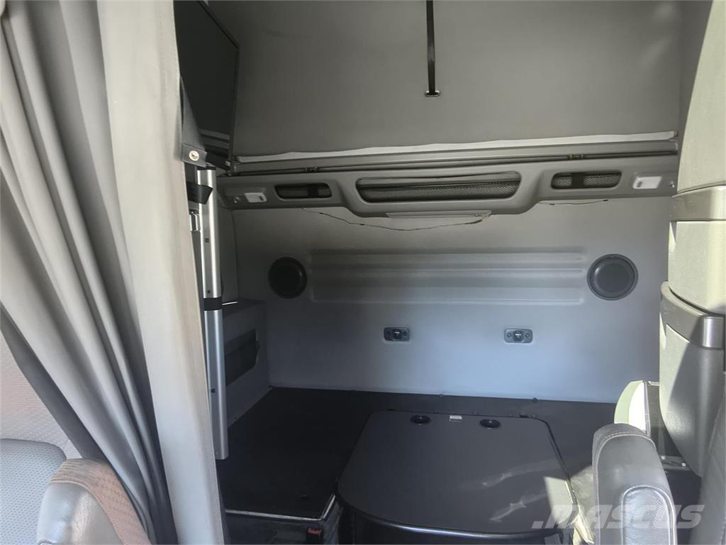 Volvo VNL64T860 Sattelzugmaschinen