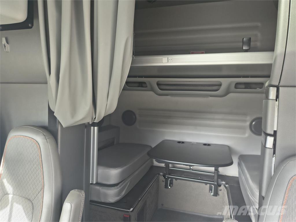 Volvo VNL64T860 Sattelzugmaschinen