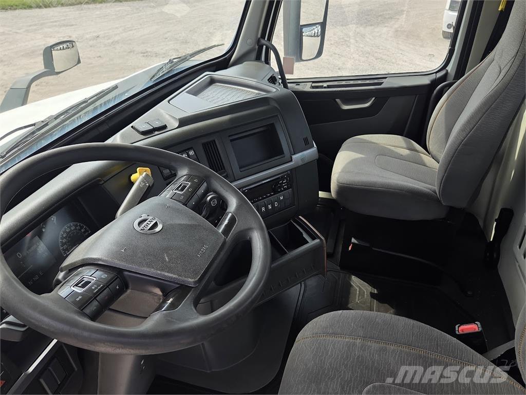 Volvo VNR64T300 Sattelzugmaschinen