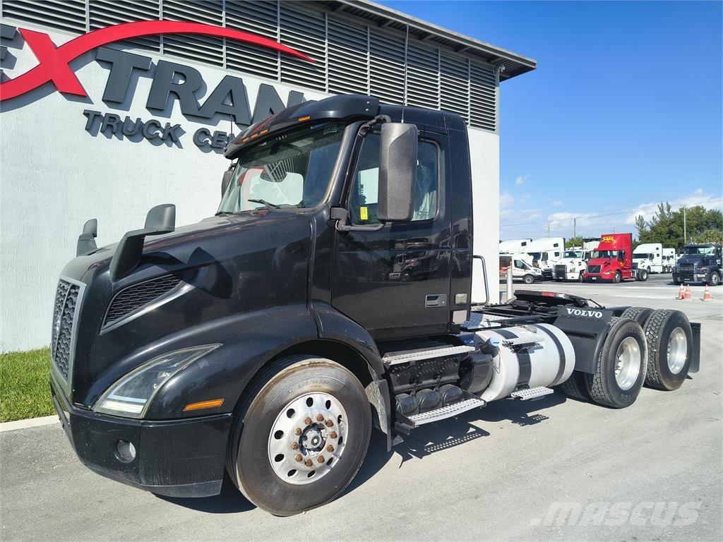 Volvo VNR64T300 Sattelzugmaschinen