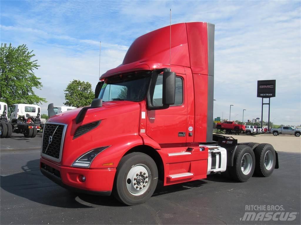 Volvo VNR64T300 Sattelzugmaschinen