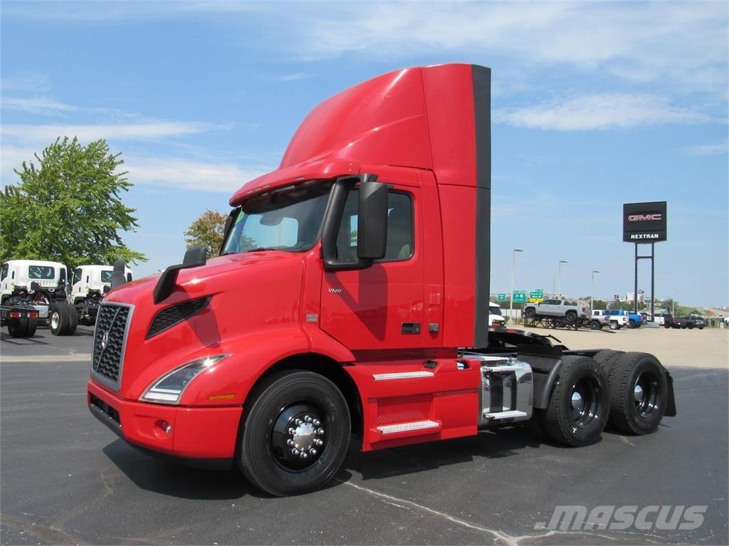 Volvo VNR64T300 Sattelzugmaschinen