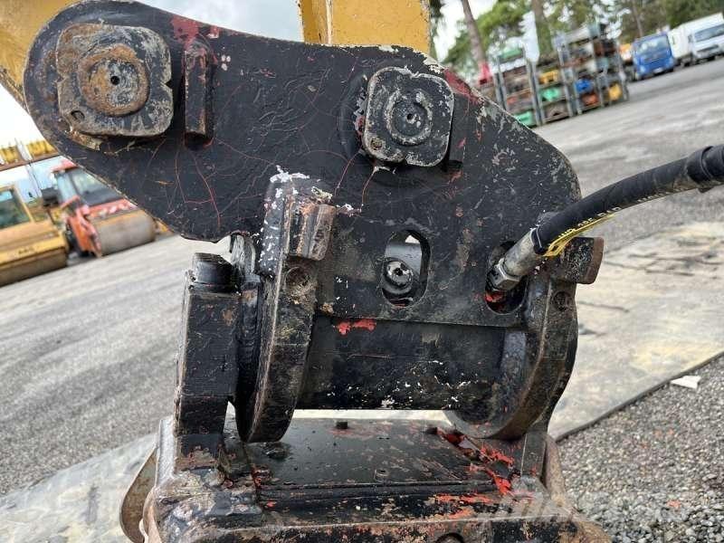 CAT 302.7DCR Minibagger < 7t