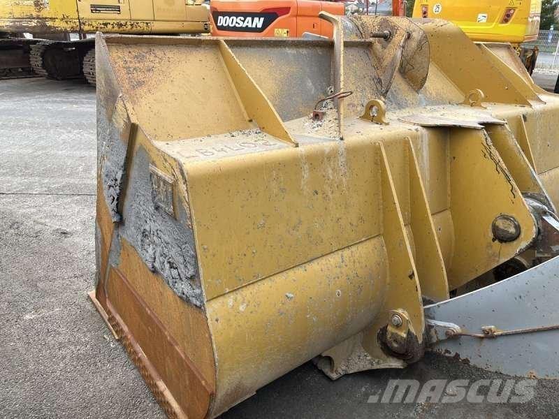 CAT 962K Radlader
