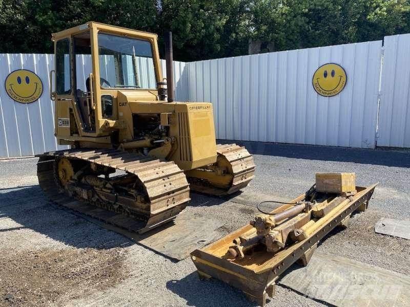 CAT D3B Bulldozer