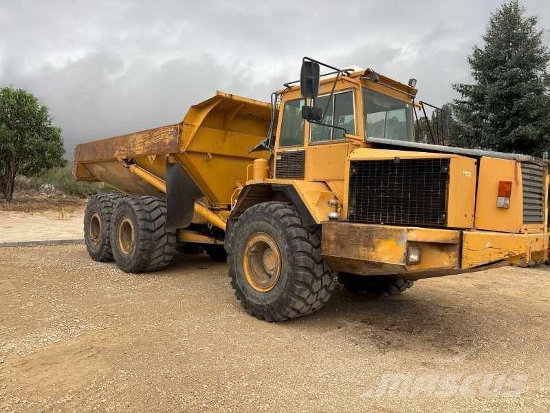 Volvo A30C Dumper - Knickgelenk
