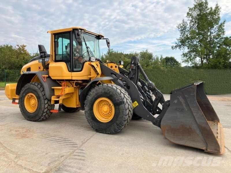 Volvo L90H Radlader