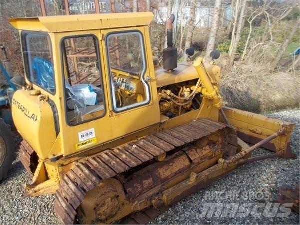 CAT D4D Bulldozer