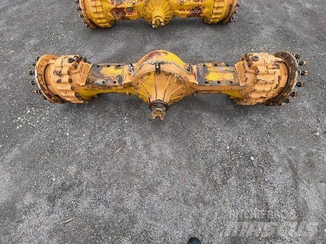CASE 821 c axles LKW-Achsen