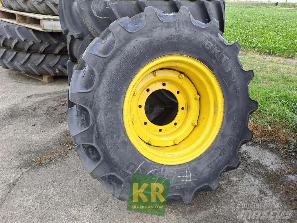 BKT 320/85R20 855 Reifen