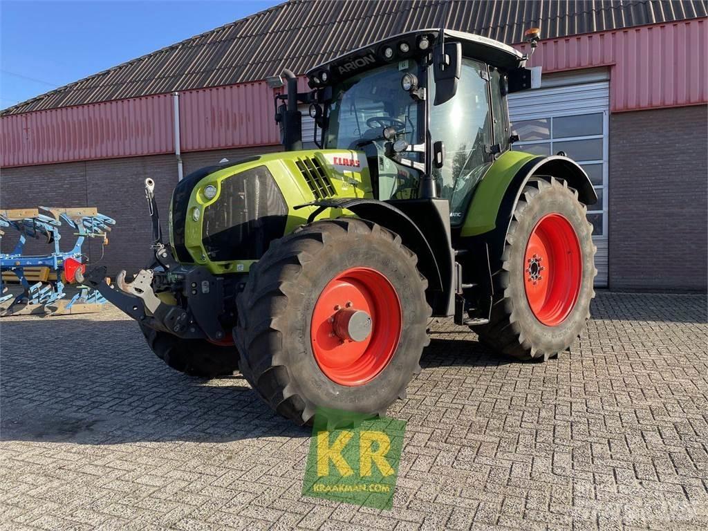 CLAAS Arion 530 Traktoren
