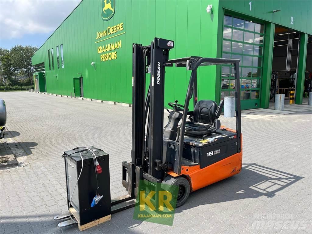 Doosan B18T Teleskoplader für Landwirtschaft