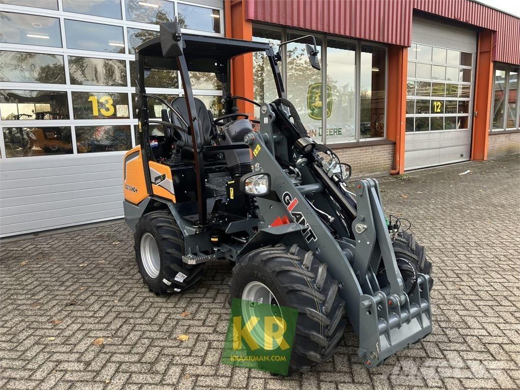 GiANT G2700 HD+ Hoflader