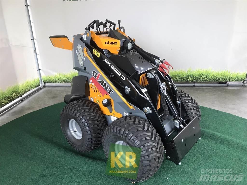 GiANT SK252D Hoflader