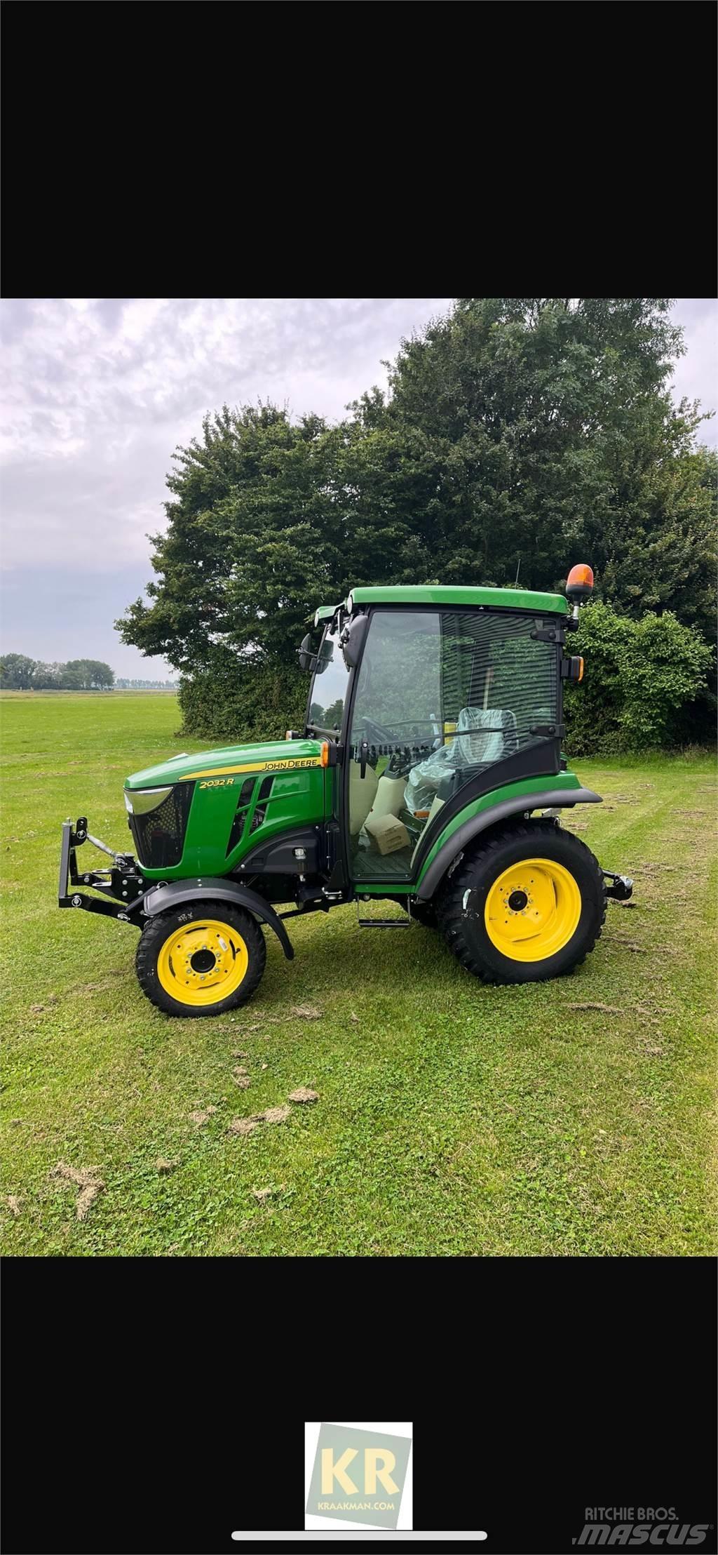 John Deere 2032R Kleintraktoren