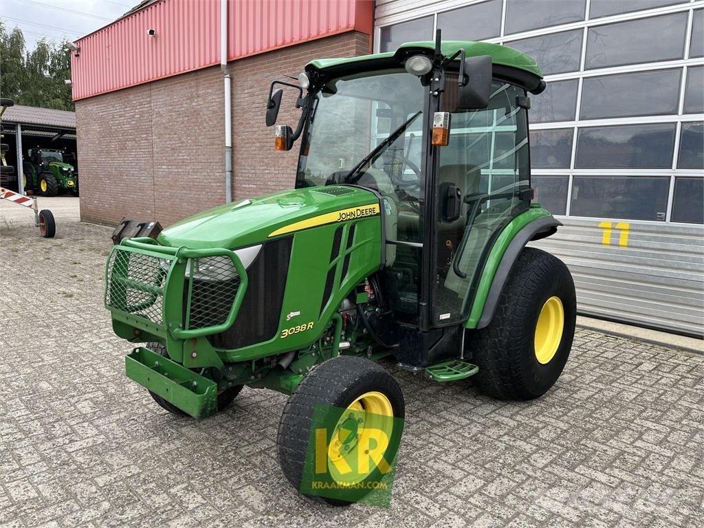 John Deere 3038R Kleintraktoren
