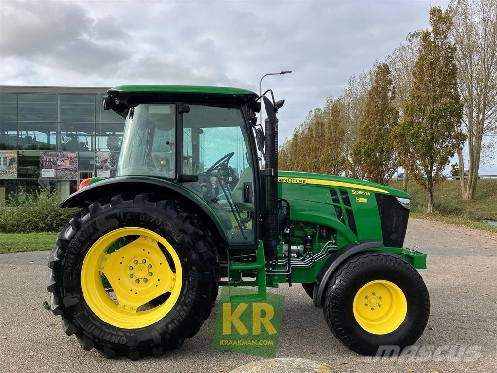 John Deere 5085M Traktoren