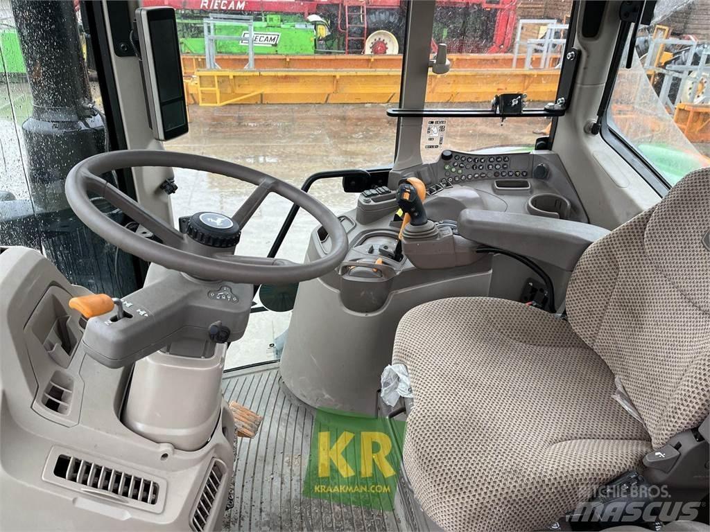 John Deere 6120M Traktoren