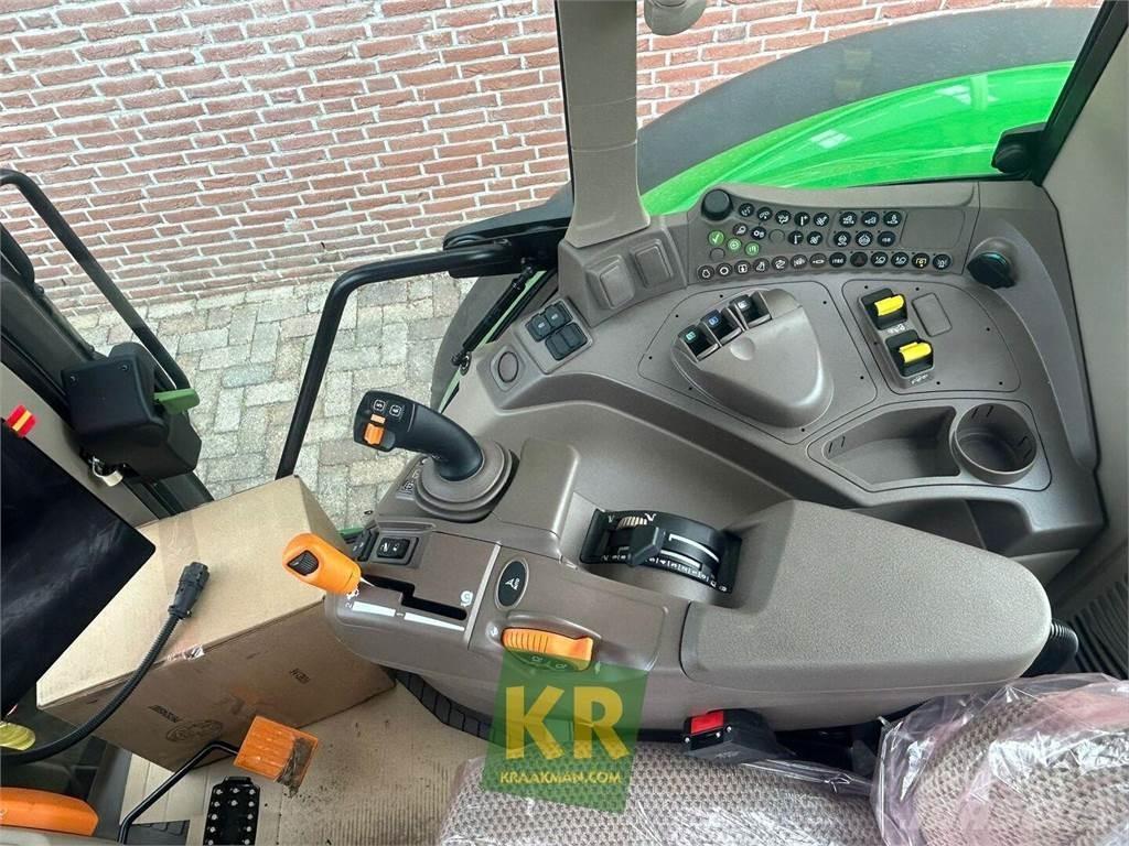 John Deere 6120M Traktoren
