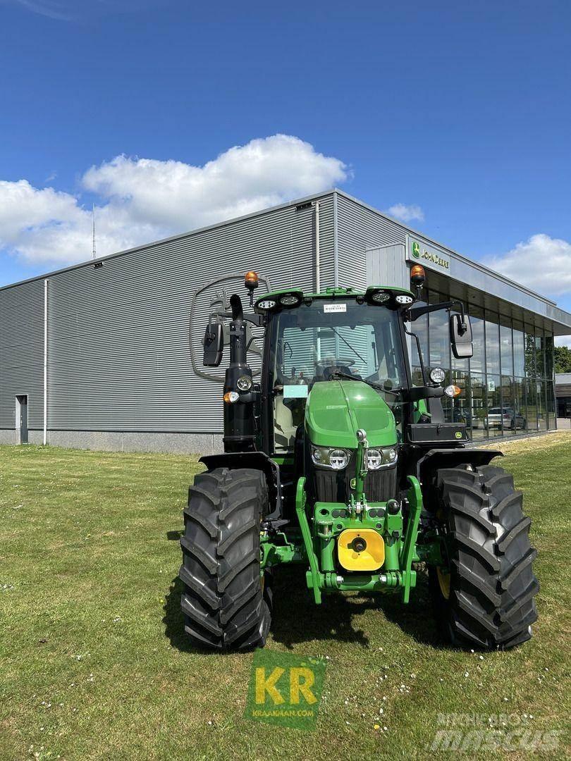 John Deere 6120M Traktoren