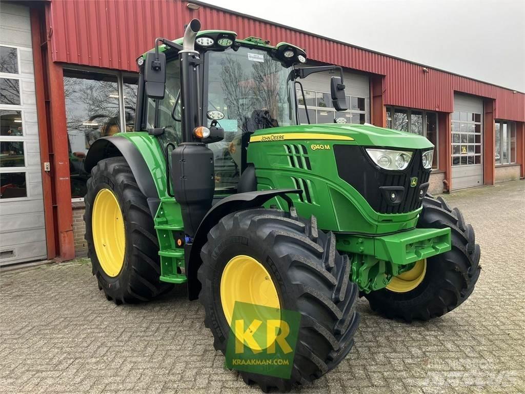 John Deere 6140M Traktoren