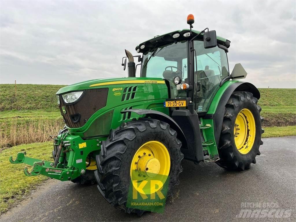 John Deere 6140R Traktoren
