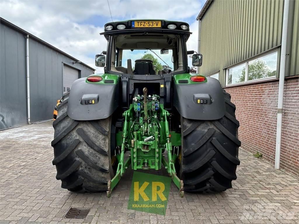 John Deere 6210R Traktoren