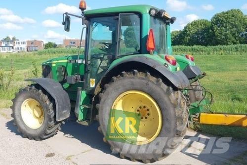 John Deere 6220 Traktoren