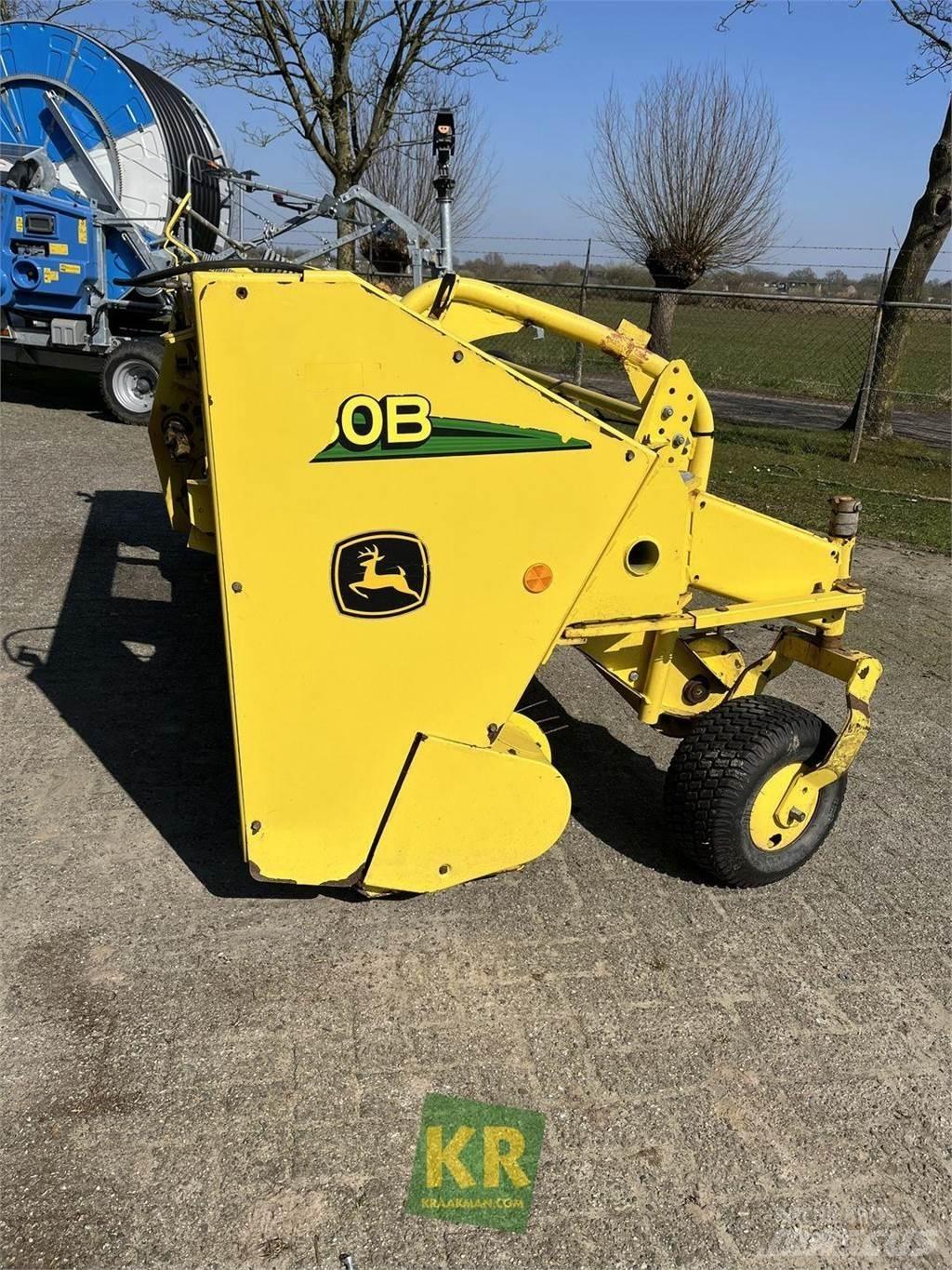 John Deere 630B Heu- und Futtermaschinen-Zubehör