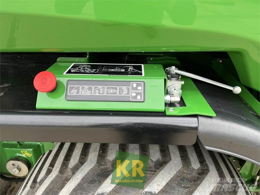 John Deere C441R Rundballenpressen