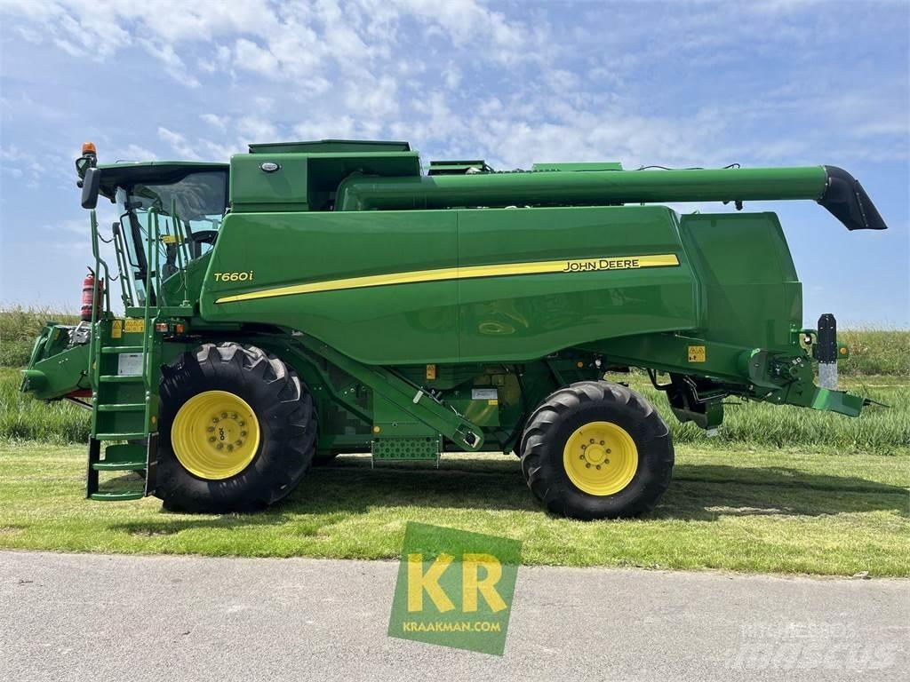 John Deere T660 Mähdrescher