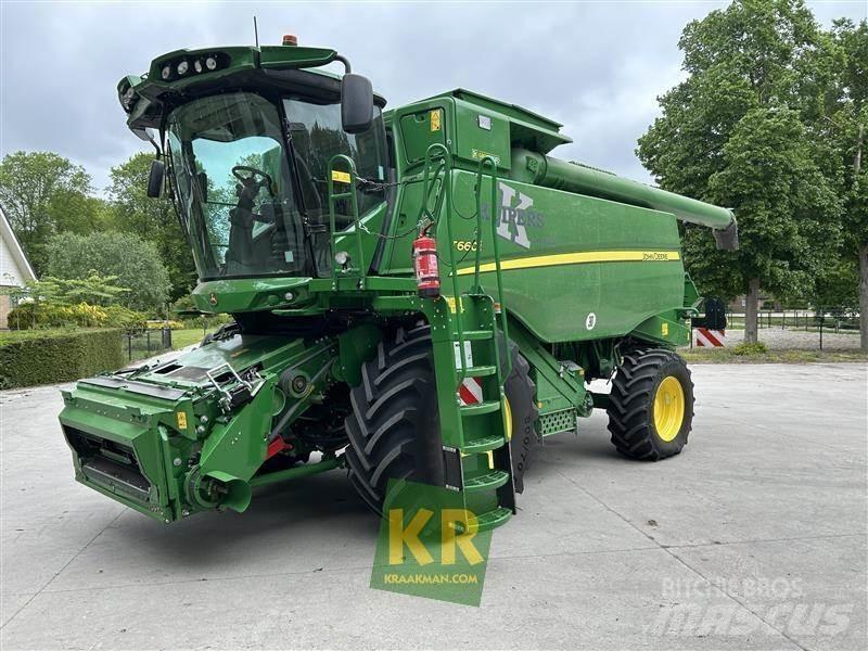 John Deere T660 Mähdrescher