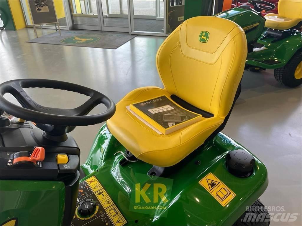 John Deere X380 Reitermäher