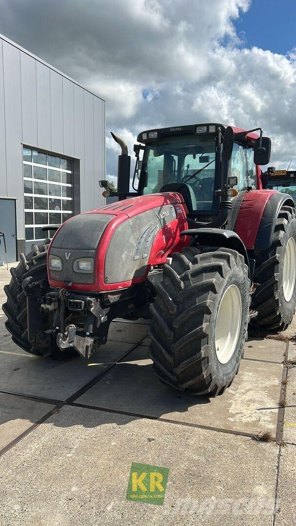 Valtra Overig Traktoren