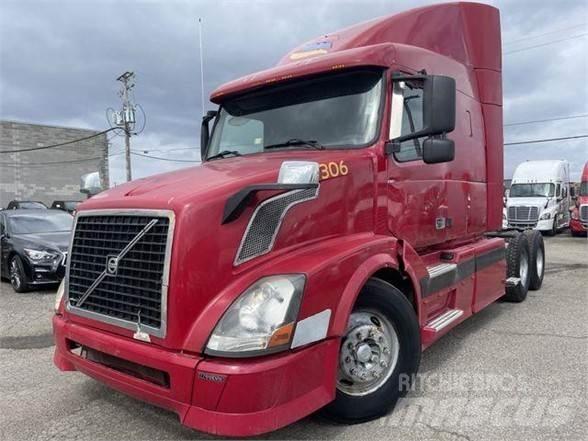 Volvo VNL64T730 Sattelzugmaschinen