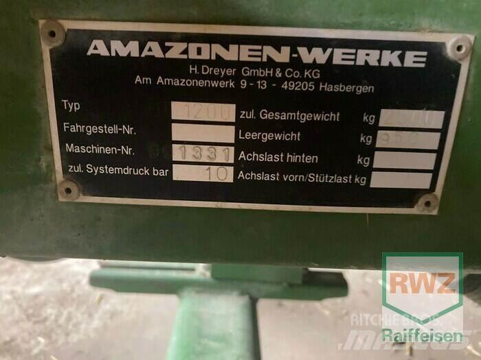 Amazone UF 1200 Anhängespritzen