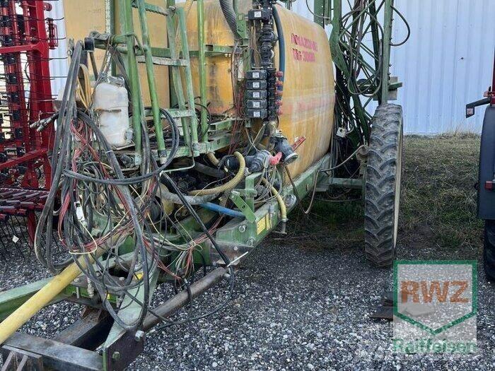 Amazone UG 3000 Anhängespritzen