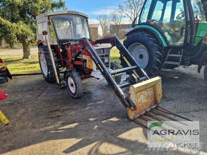 Case IH 453 Traktoren