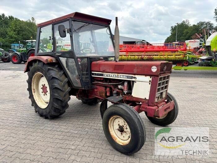 Case IH 844 S Traktoren