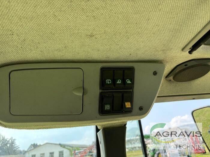CLAAS ARION 420 CIS Traktoren